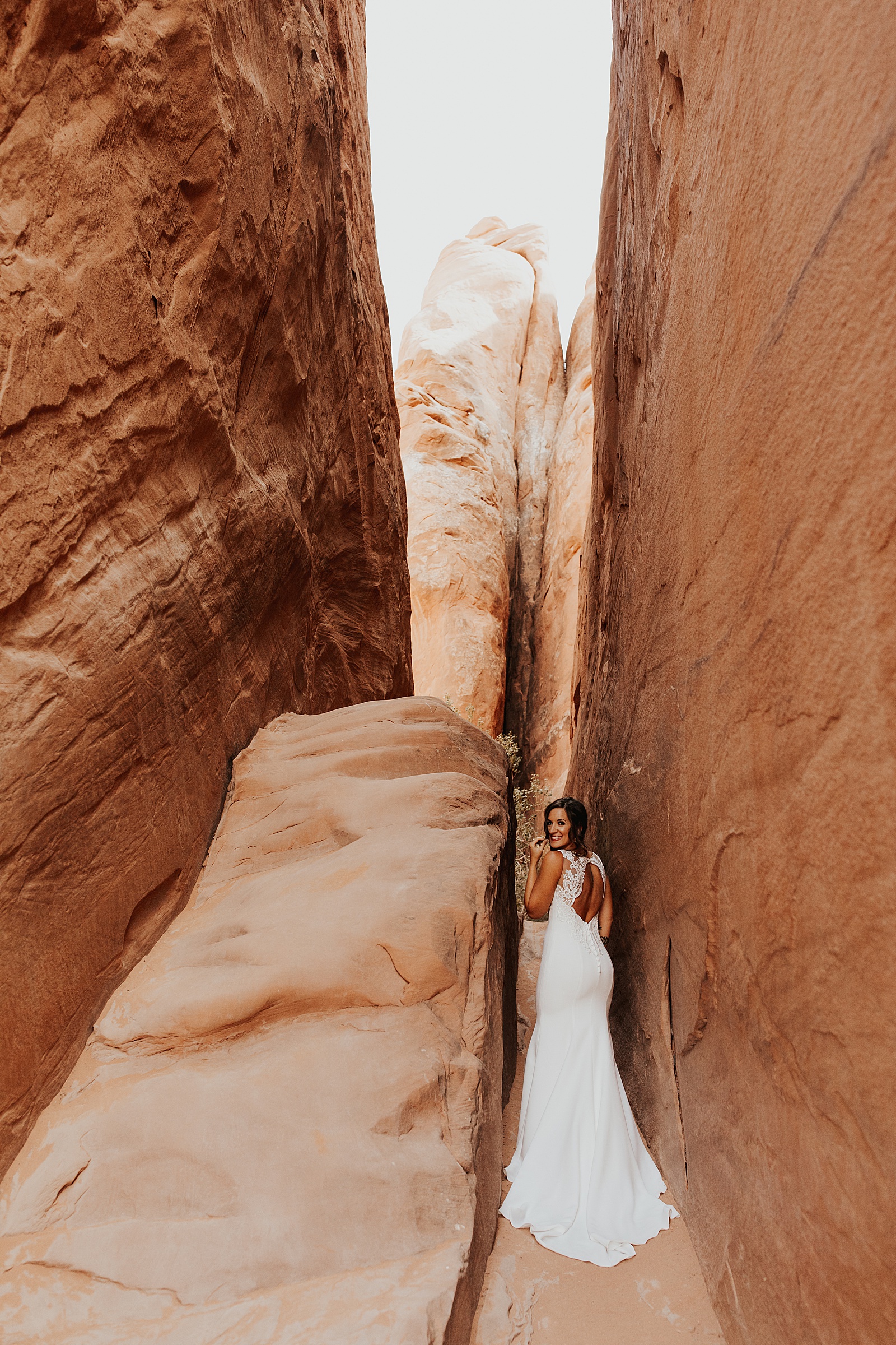 Gorgeous bride at this boho Arches National Park wedding.
